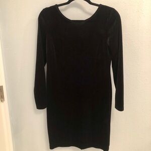 Banana Republic black velvet long sleeved …
